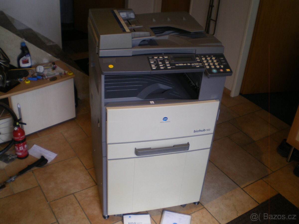 2x Profi laser tiskárnu, tonerem ještě na 10500 kopií