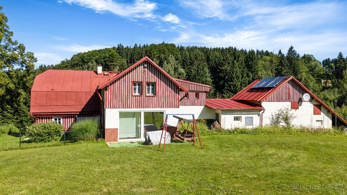 Prodej rodinného domu 495 m², Desná II, pozemek 9.312 m