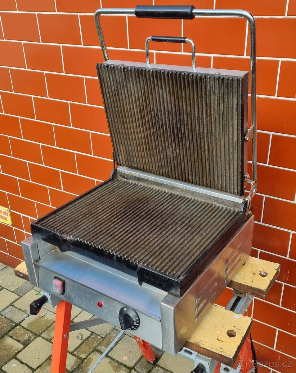 Kontaktní grill