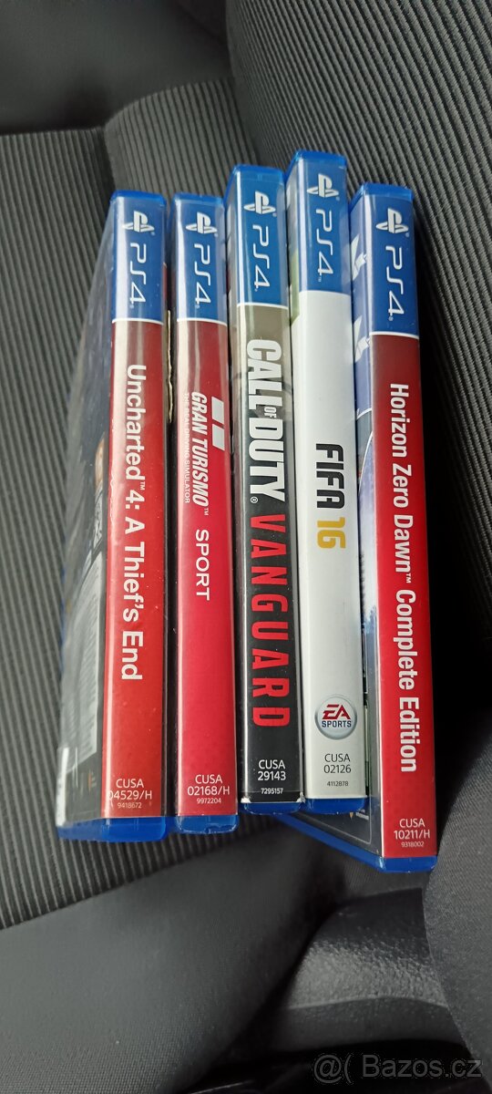 Prodám hry na PS4
