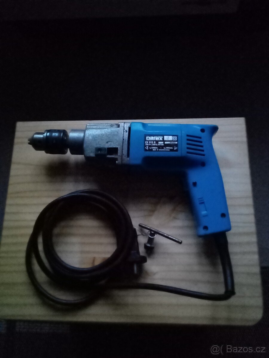 Příklepová vrtačka NAREX