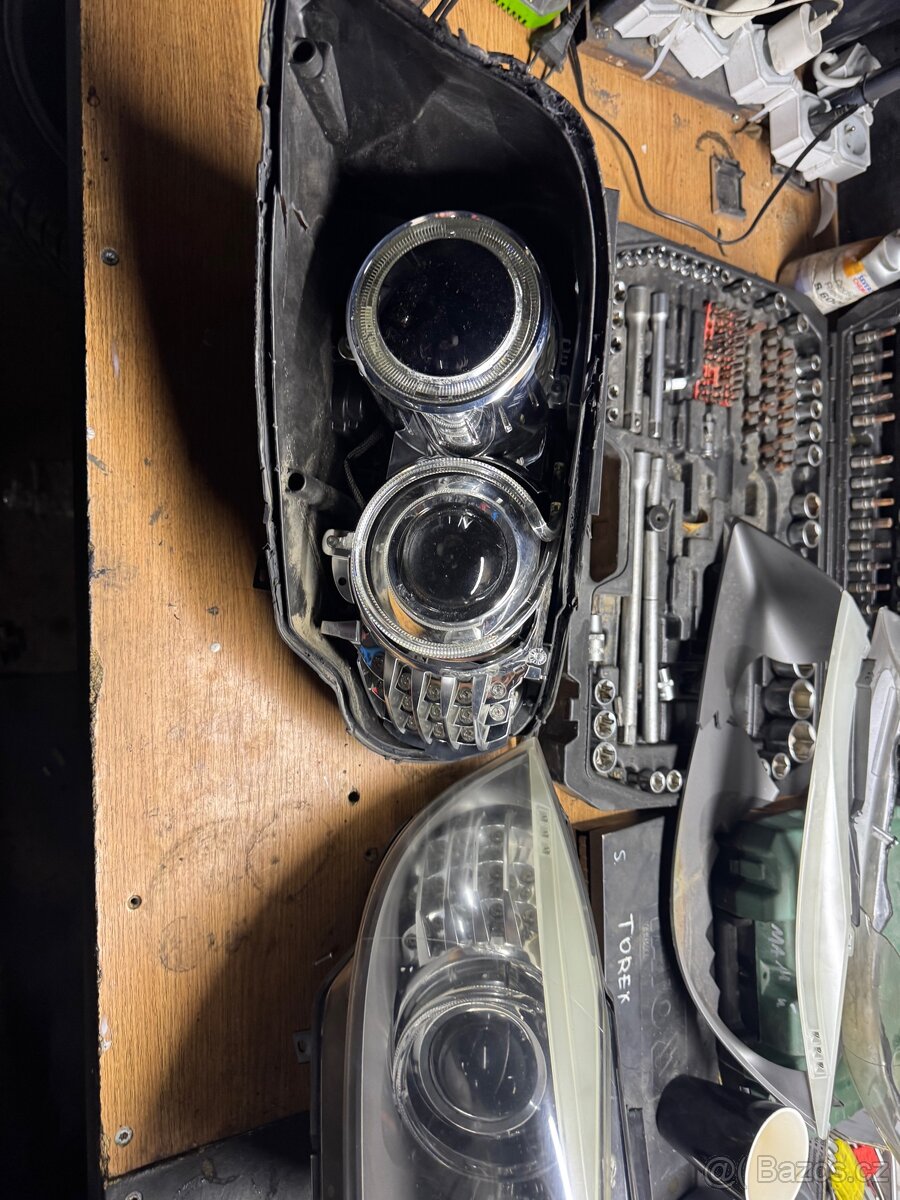 BMW  E90 LCI Xenon 1700 kus s jednotkami