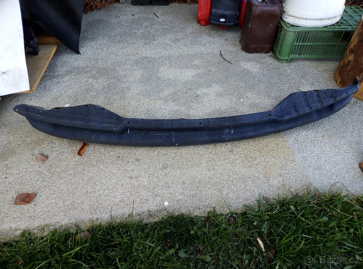 Výztuha předního nárazníku Octavia I