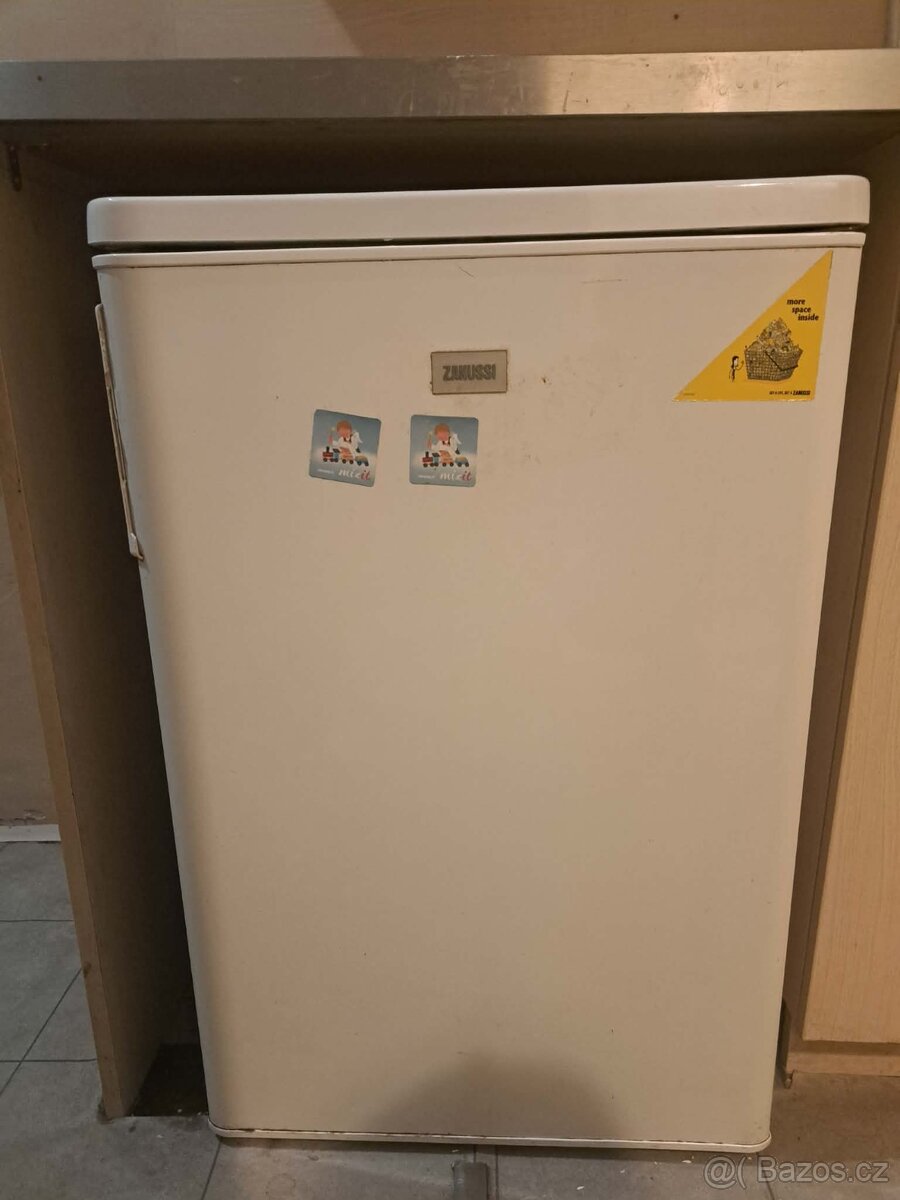 Malá lednice bez mrazáku