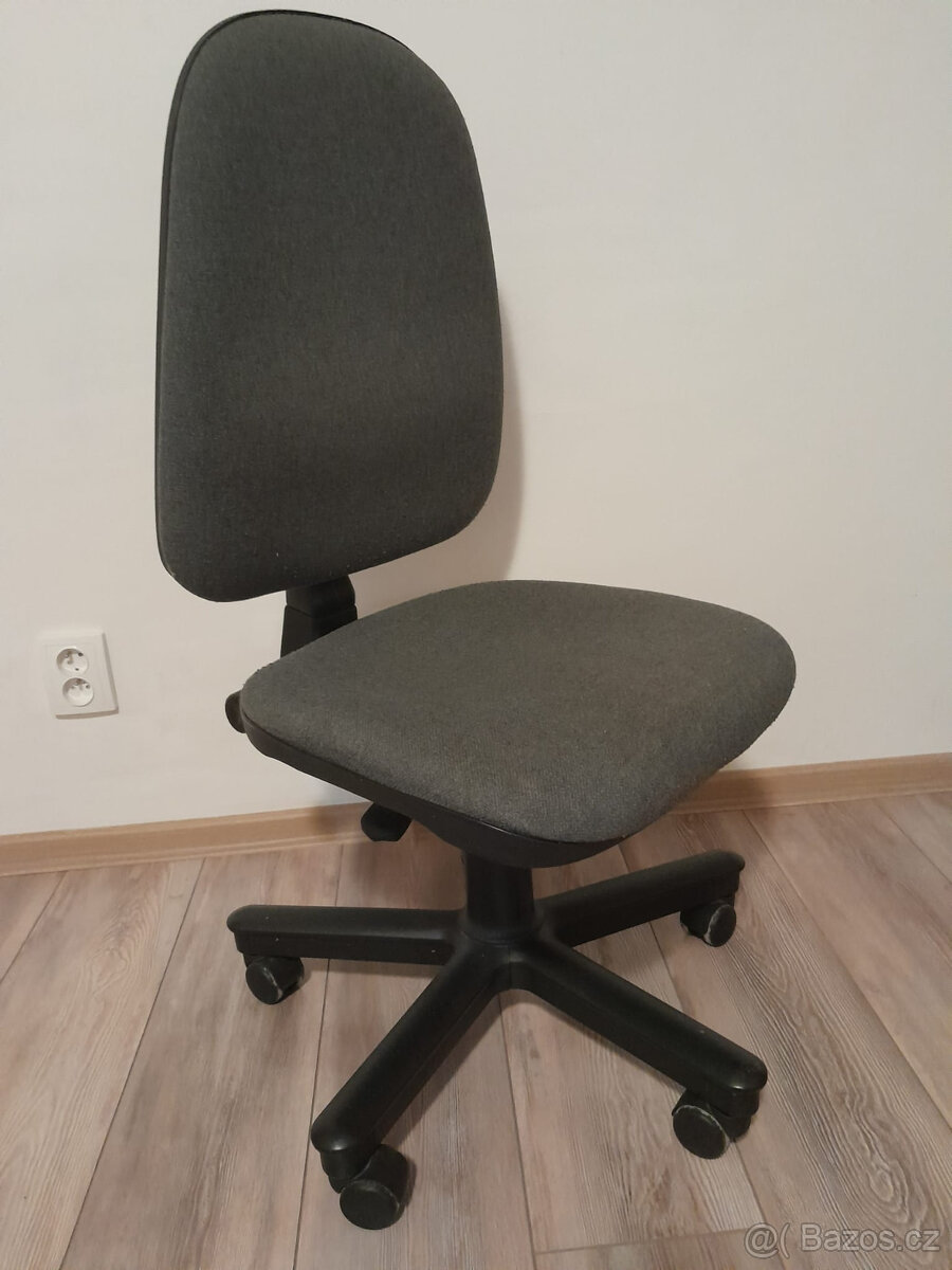 Kancelářská židle