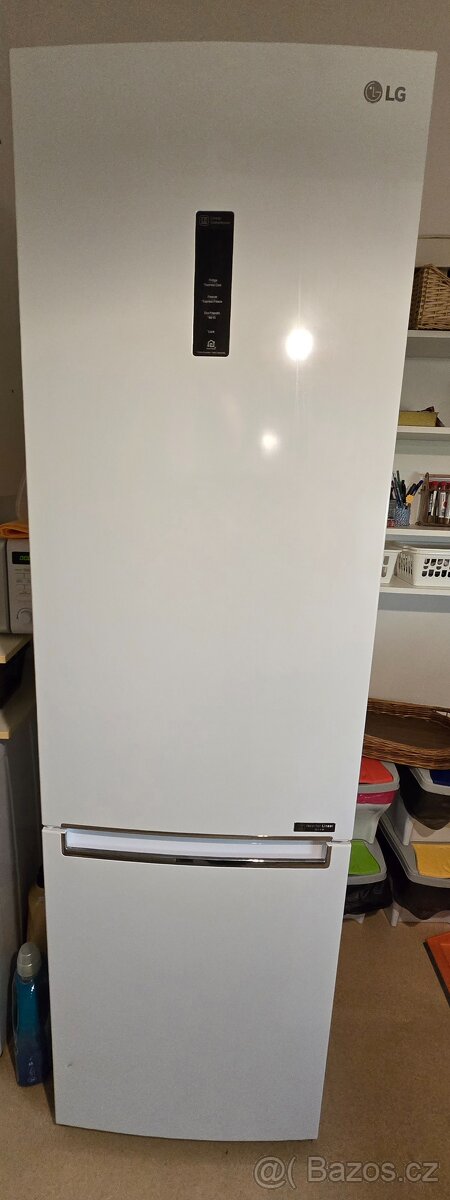 Lednička LG GBB72SWDFN