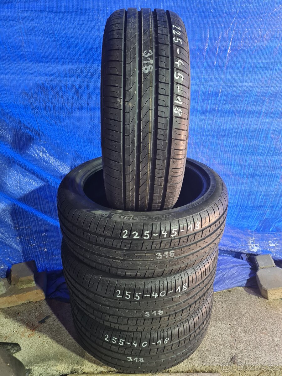 Sada dvourozměr letní pneu 225/45 a 255/40 R18