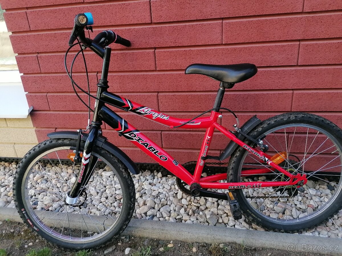 Dětské kolo 20'' červené