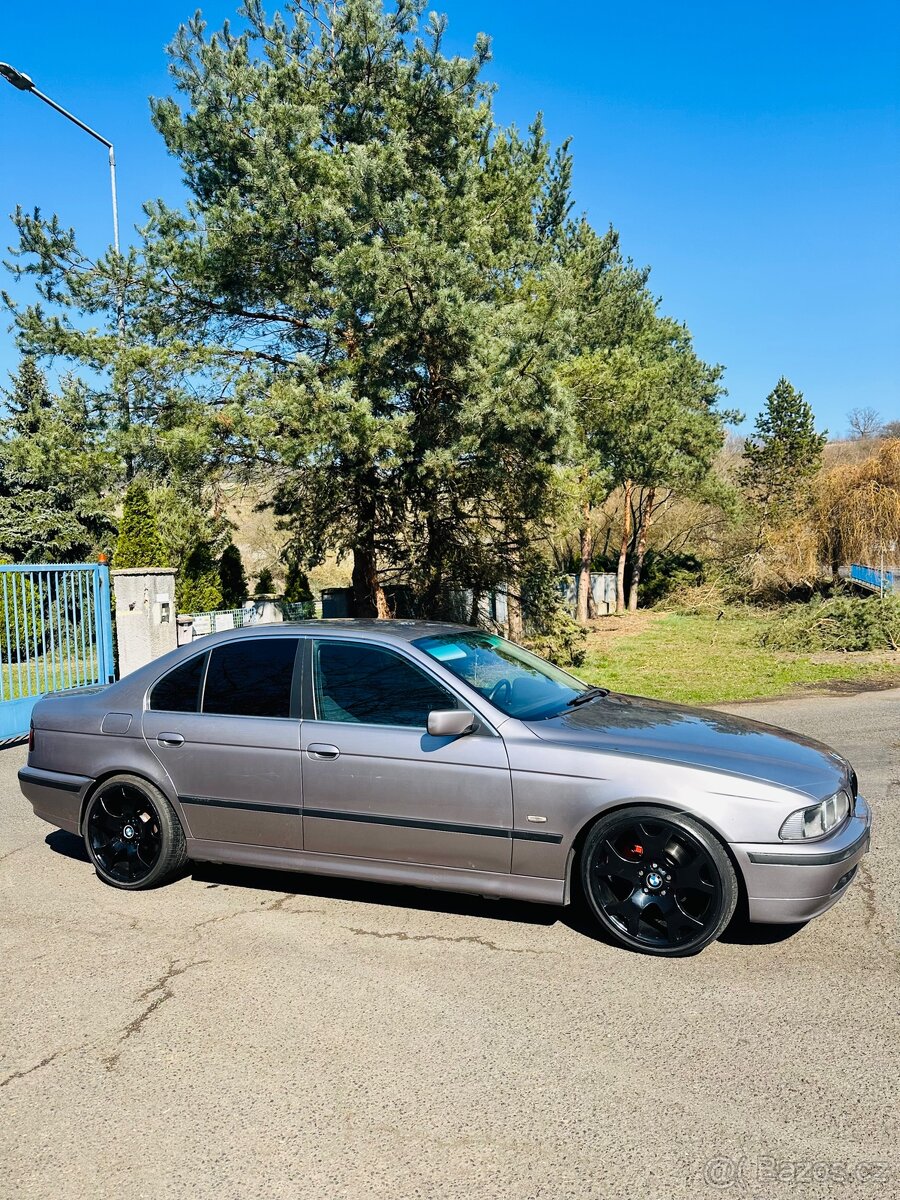 Prodám Bmw E39 Sedan 528ia