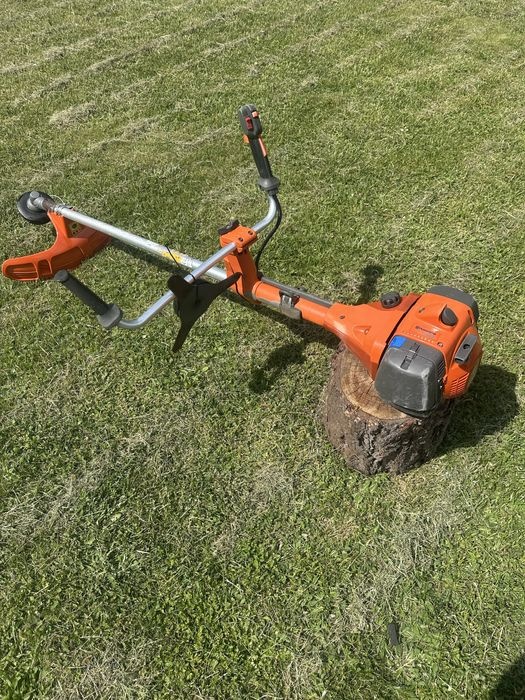 Křovinořez Husqvarna 335R stejně 555