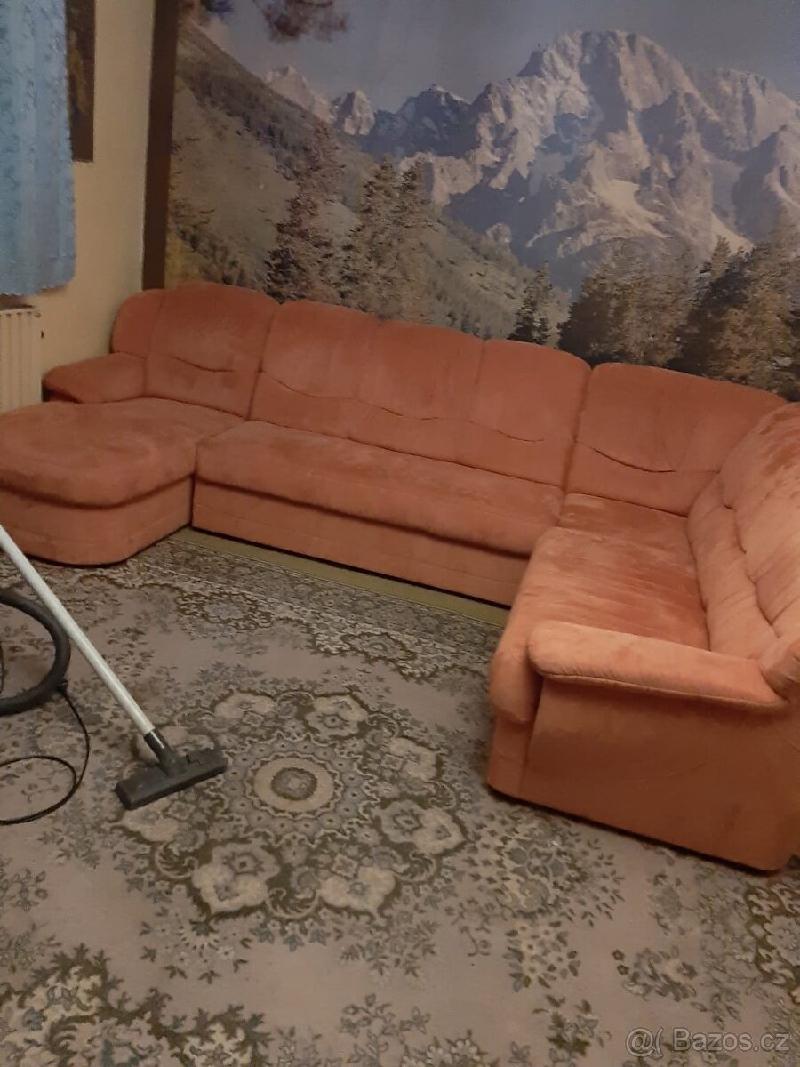 VELKÁ ROZKLÁDACÍ SEDACÍ SOUPRAVA VELMI DOBRÝ A PĚKNÝ STAV
