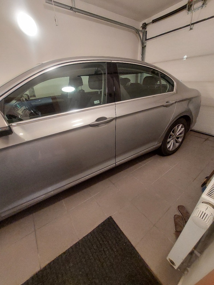 Prodám VW Passat B8 sedan Highline šedý