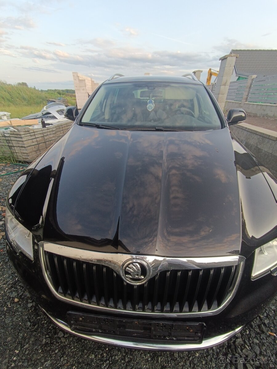 Kapota Škoda Superb 2 Superb II