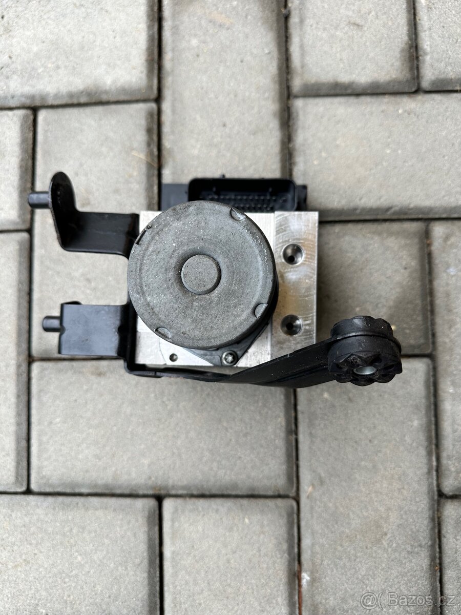 BMW jednotka ABS 34516777797-01