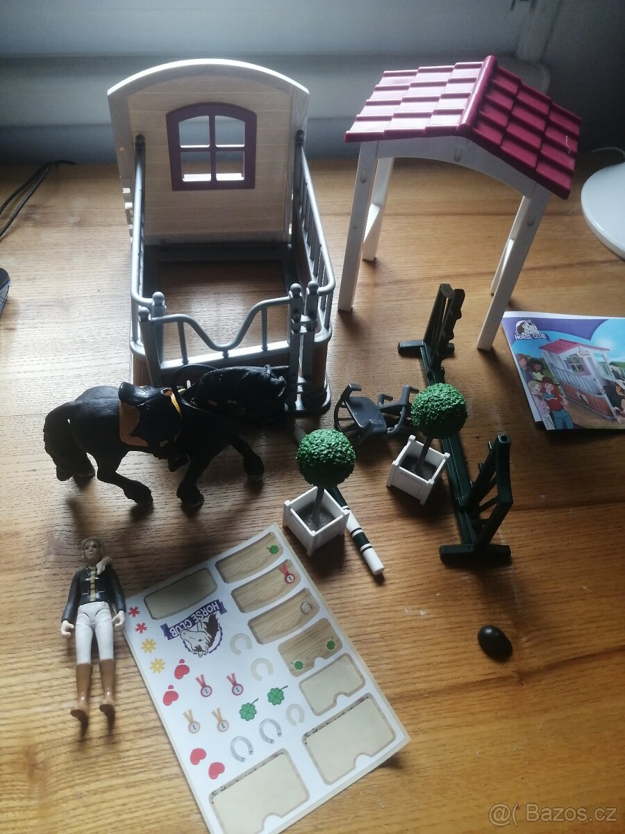 Schleich set stál Tori Princess jezdkyně kloubová koně