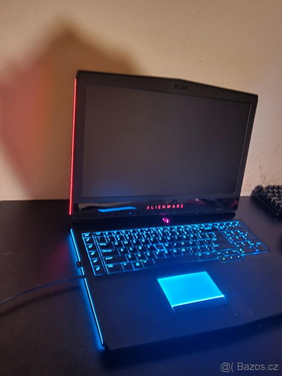 Alienware 17 R4 - herní notebook