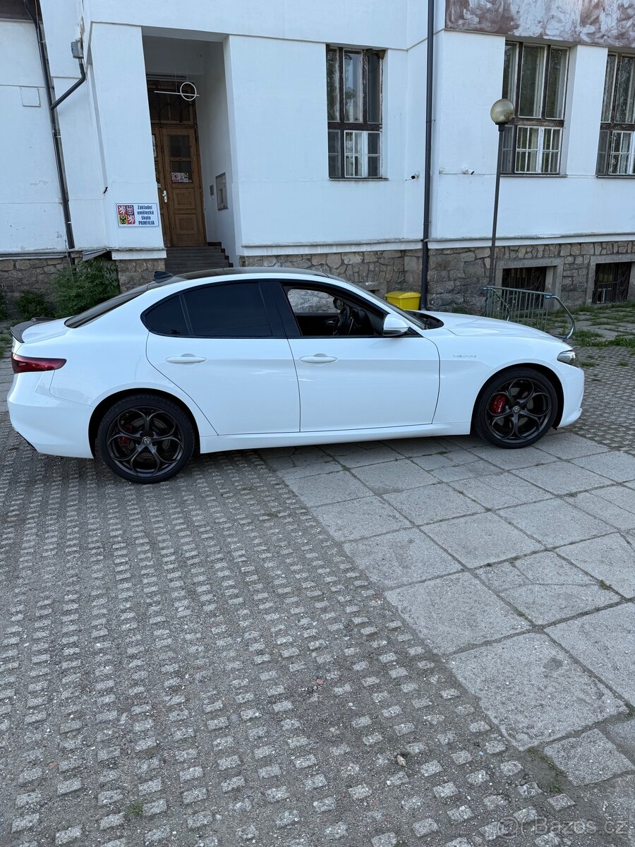 Prodej alfa romeo giulia 2020 206kw benzin