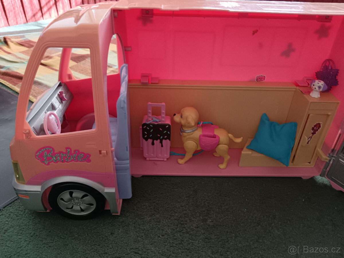 Karavan pro  Barbie