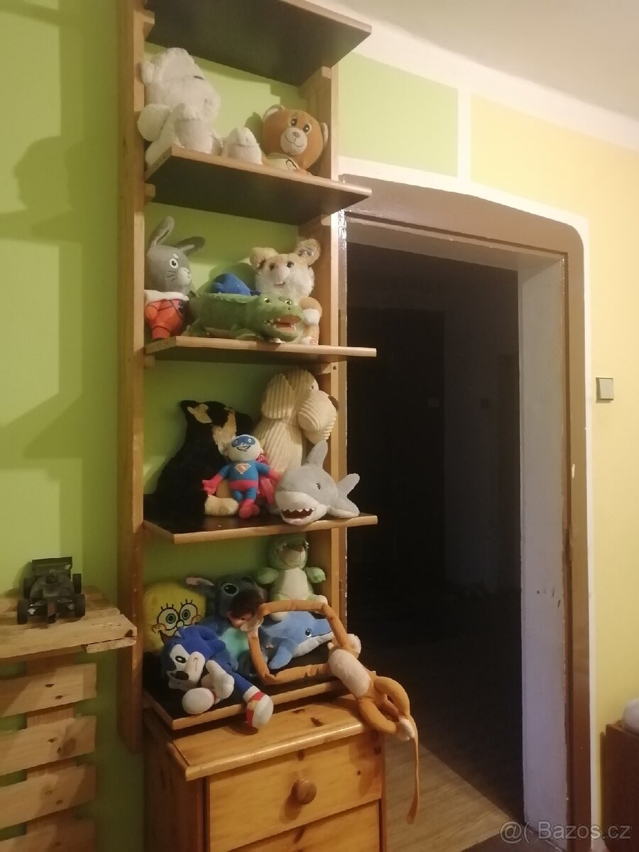 hračky pro malé ďeťi