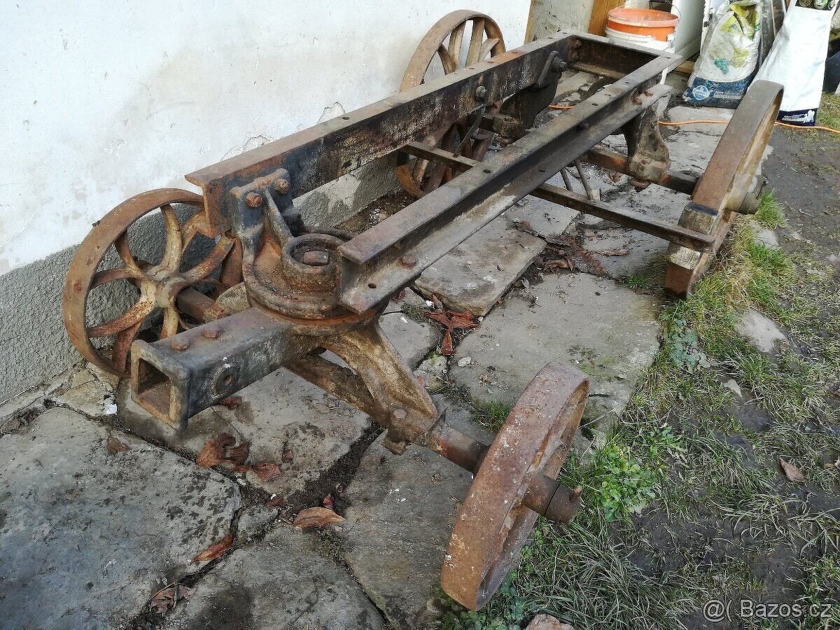 Podvozek stabilní motor Benz Třebíč