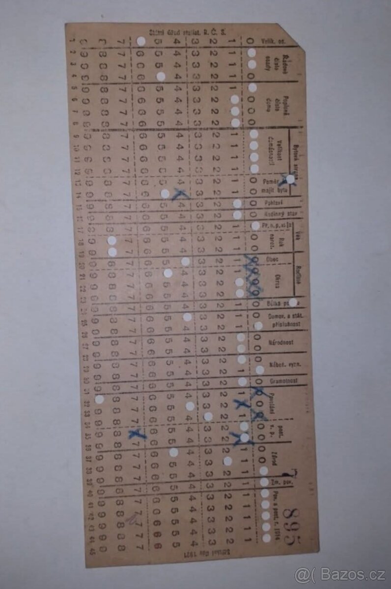 DVA HISTORICKÉ DĚRNÉ ŠTÍTKY