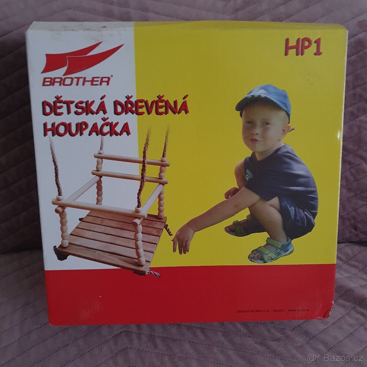 Dětská zahradní dřevěná houpačka