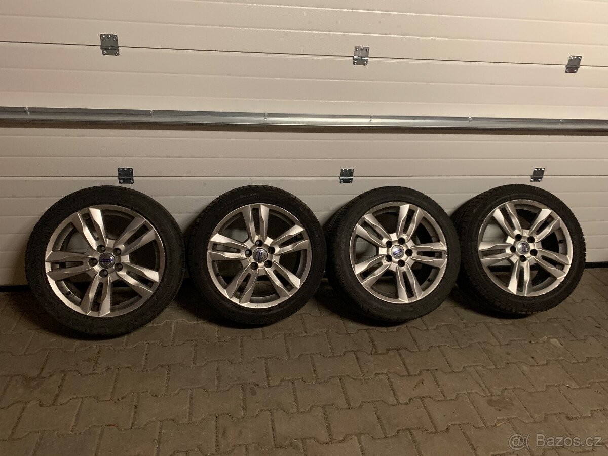 Originál alu kola Volvo 17