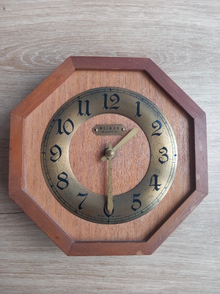 Hodiny Weimar quartz dřevěné