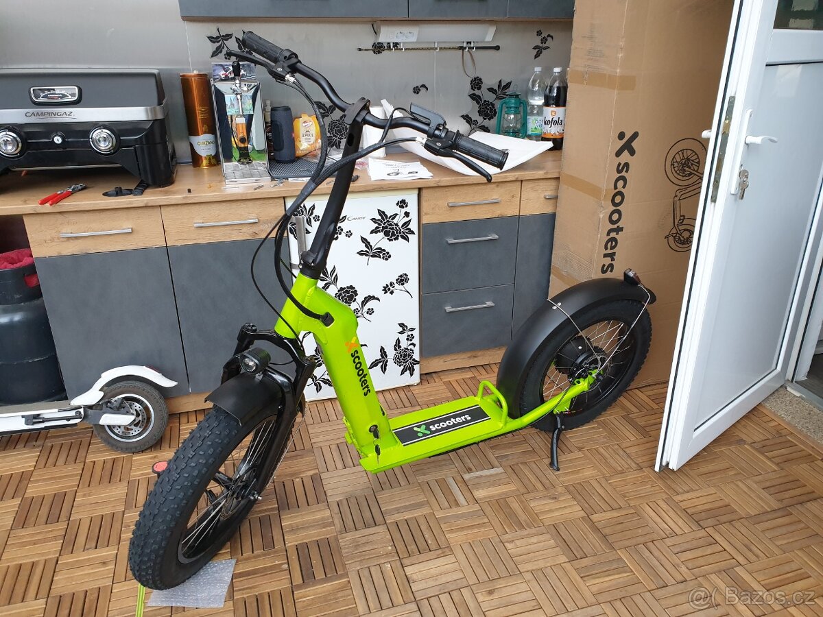 Prodám elektrokoloběžeku X-scooters XT08 48V Li