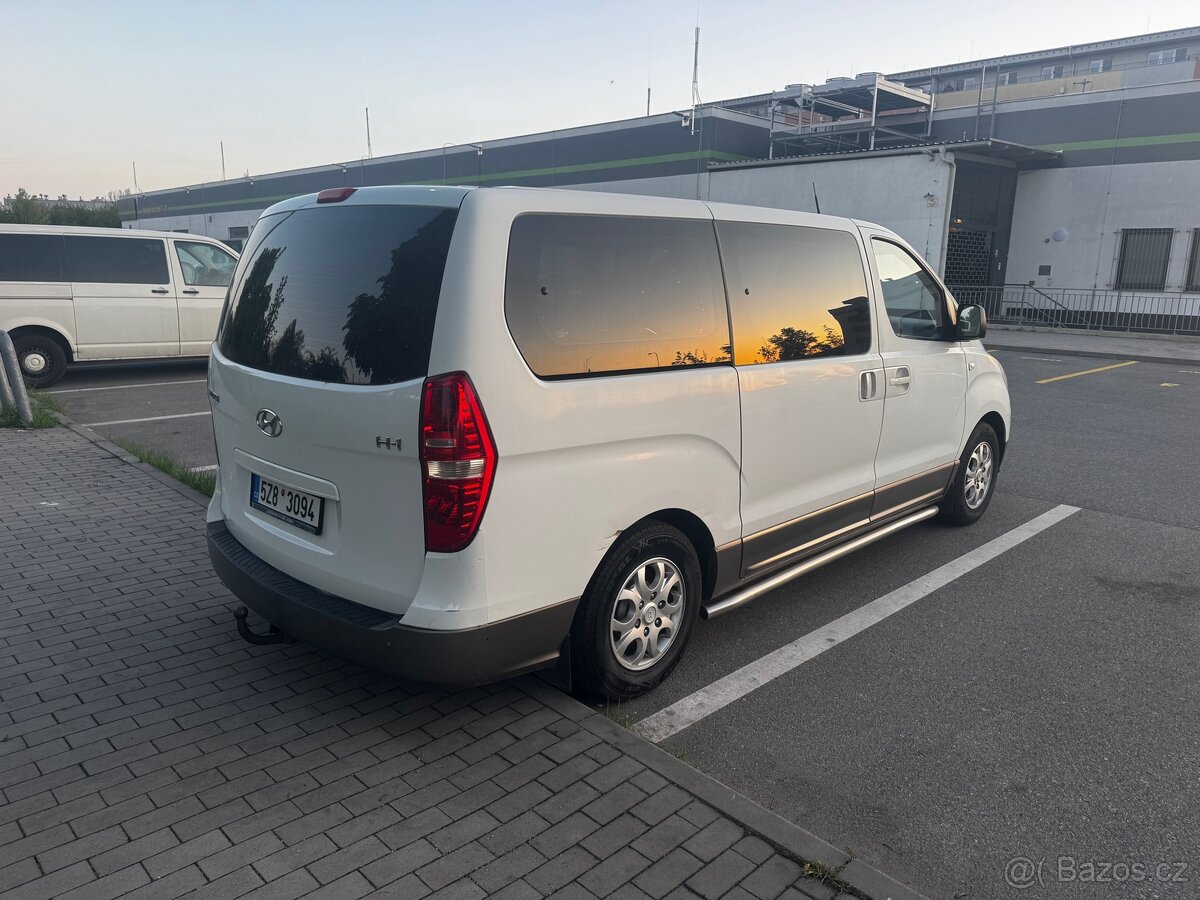 Hyundai H-1 2.5 CRDi