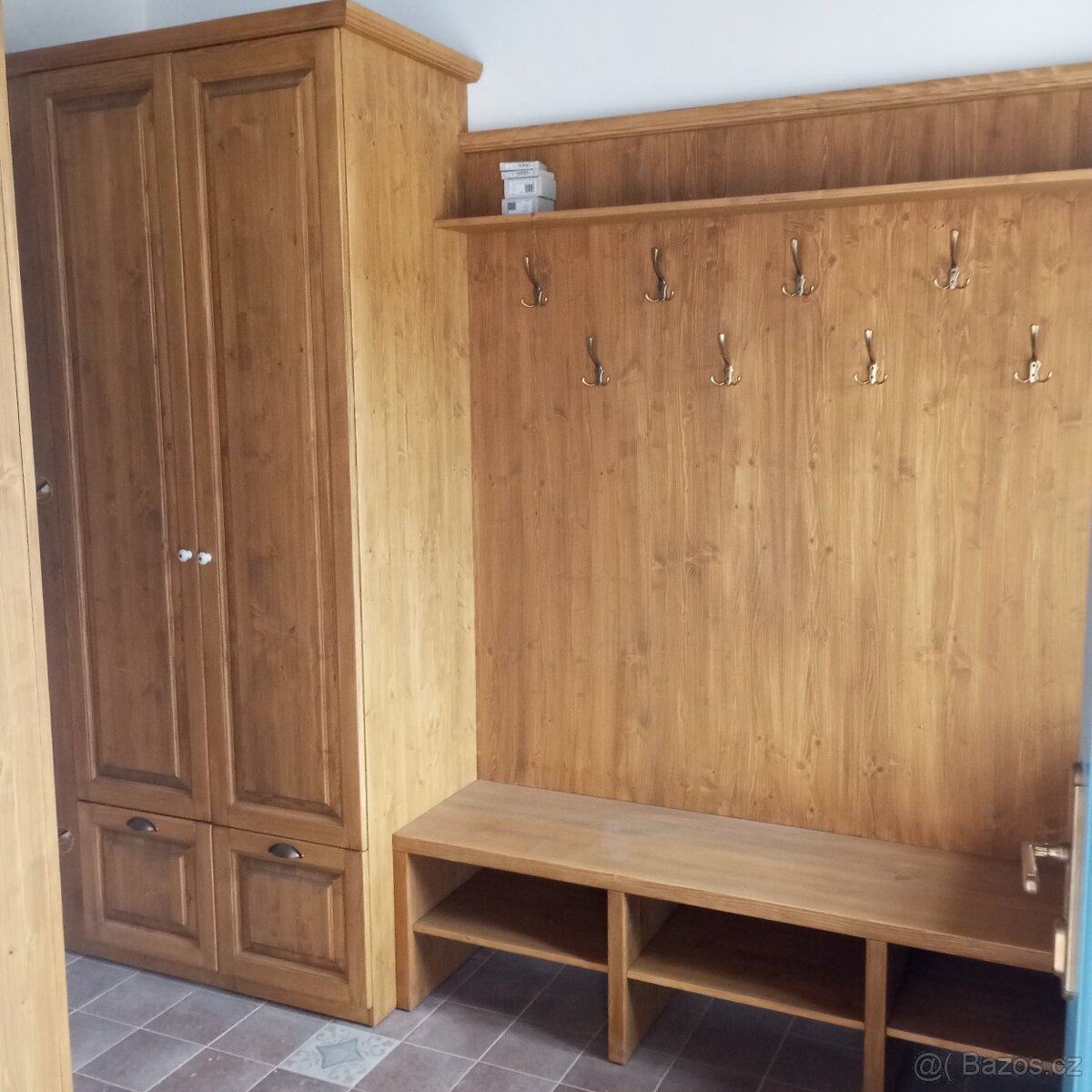 Krásná předsíňová stěna