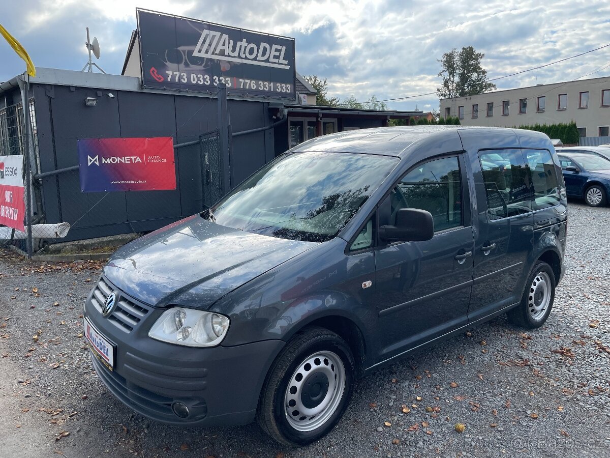 VW Caddy 1,9 TDi Aut.Klima, Tažné, AKU