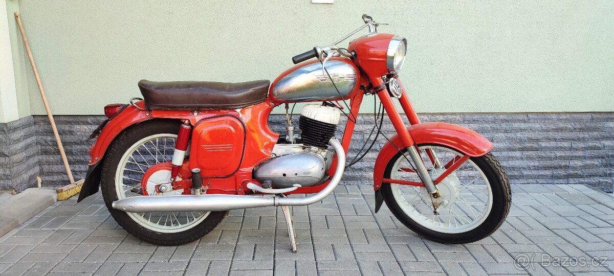 Jawa 250/590 Sport