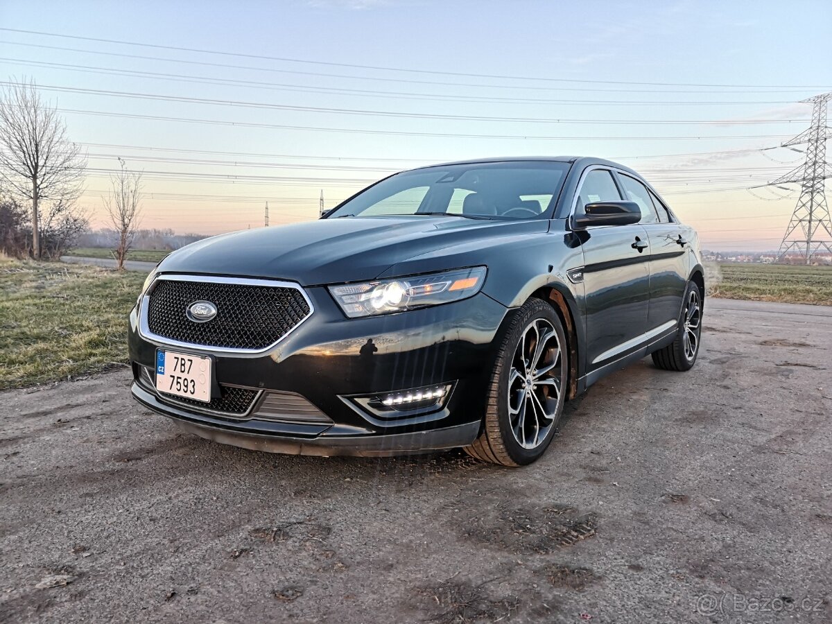 Taurus SHO 3.5 4x4 365PS