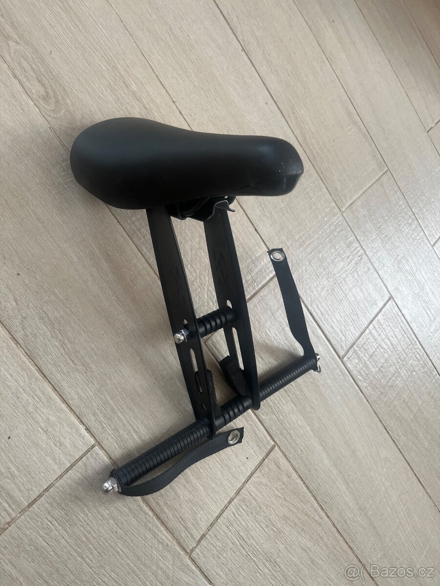 Sedačka na kolo pro děti