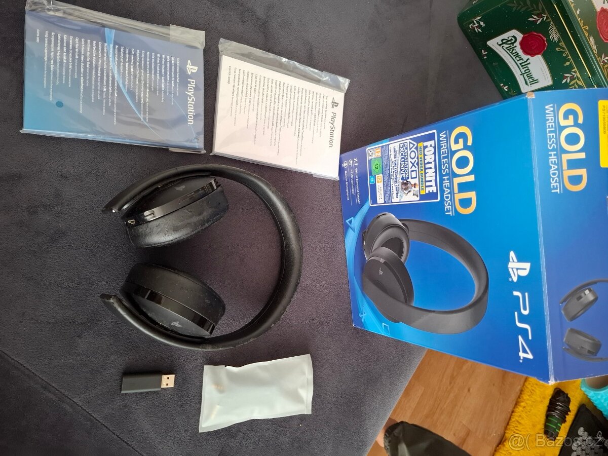 Prodám originál sluchátka na ps4