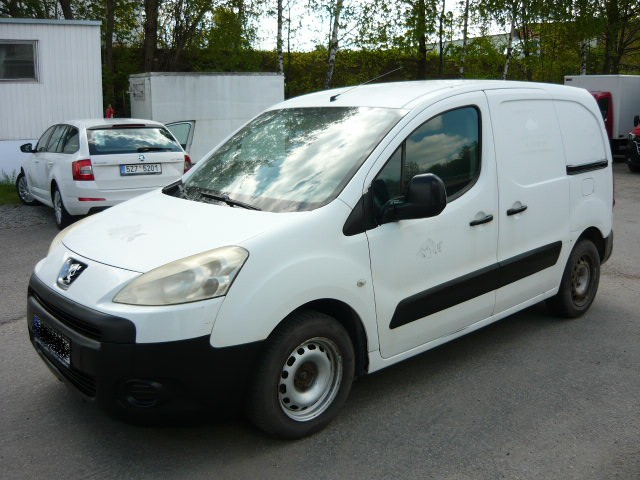 PEUGEOT PARTNER 1.6 I