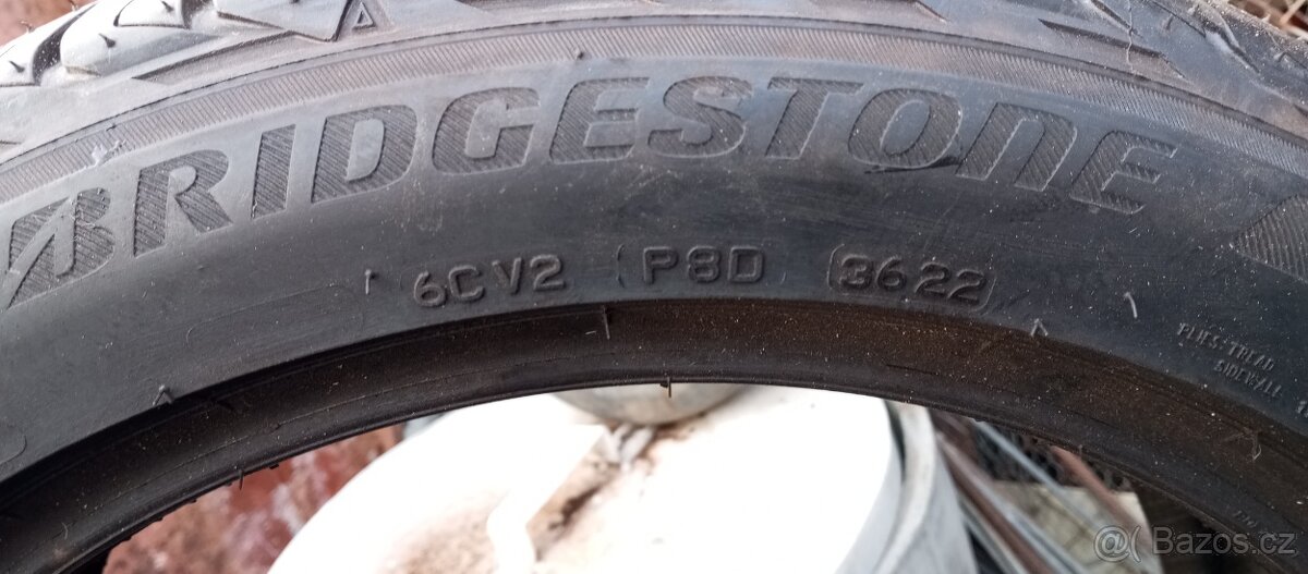 Letní pneu bridgestone turanza 215/50/18 4ks