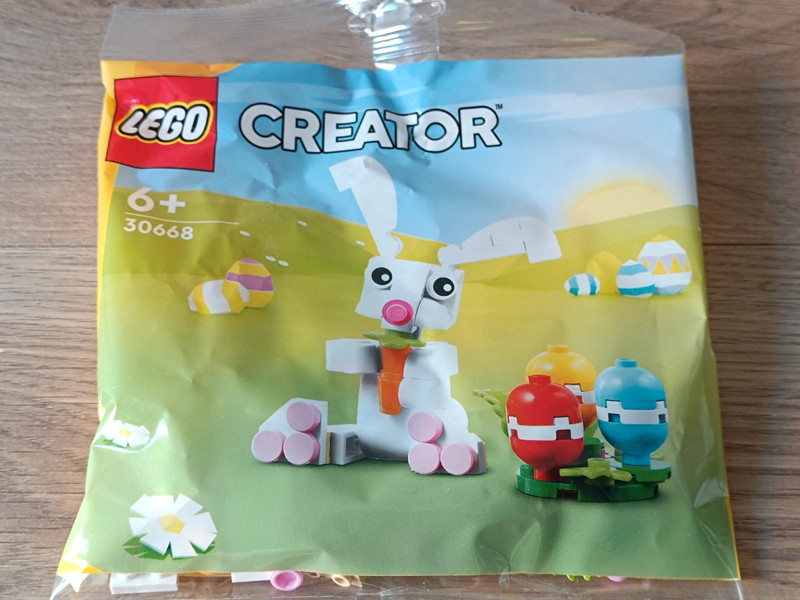 LEGO Creator 30668 Velikonoční zajíček s barevnými velikonoč
