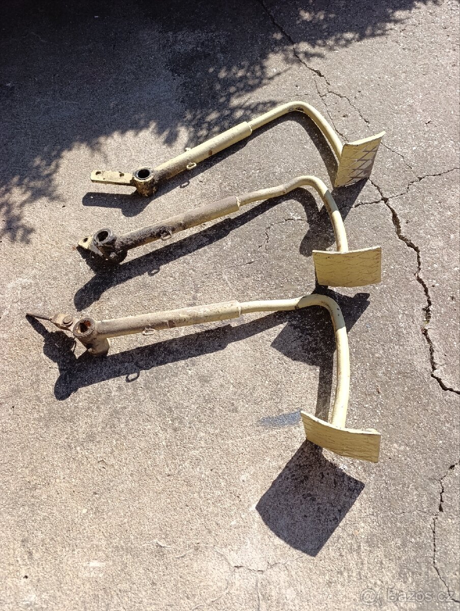 Pedály Zetor
