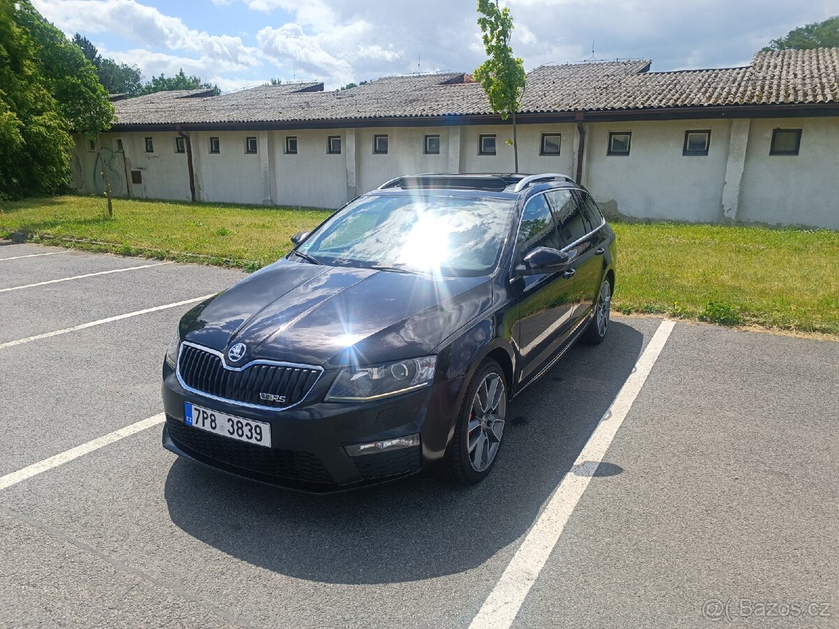 Škoda Octavia 3 RS - 2.0TDI - Nová TK, Panorama, 4x výhřev