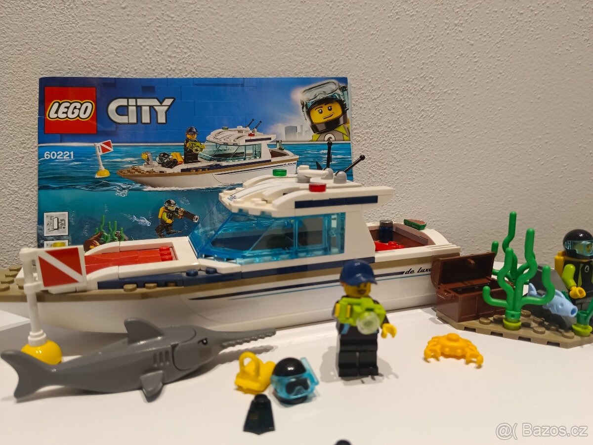 LEGO City 60221