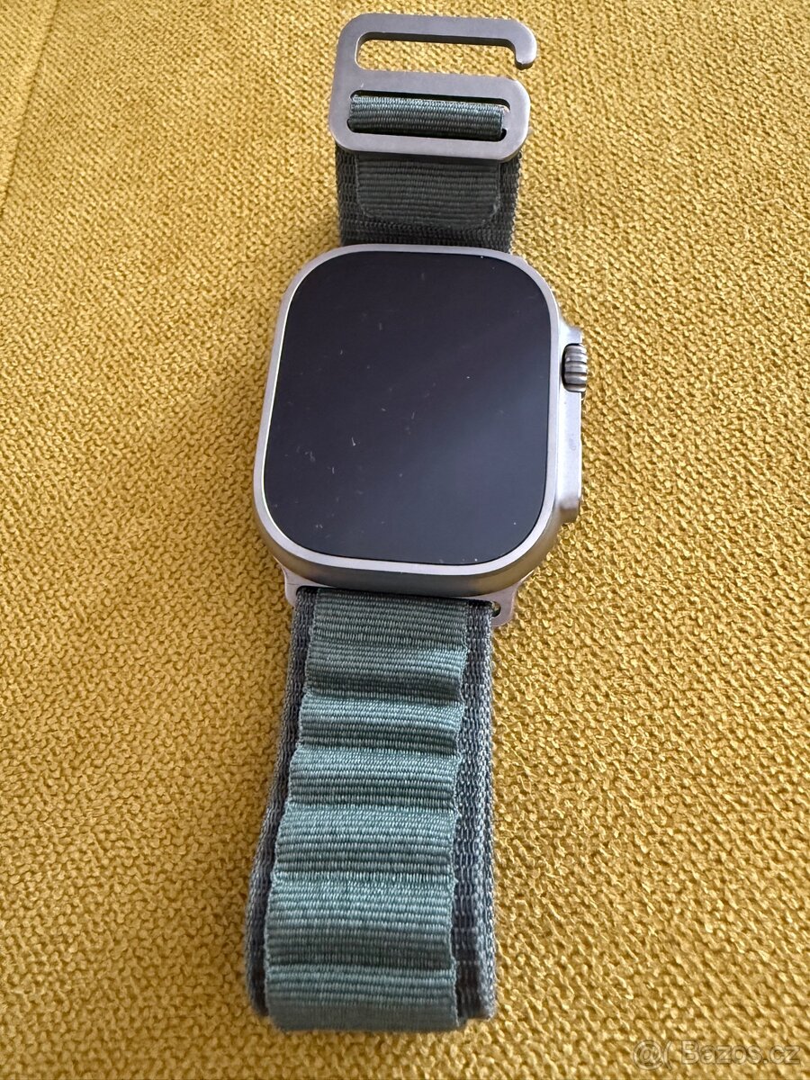 Prodám IPhone 16 Pro Max,hodinky Apple Watch Ultra 2