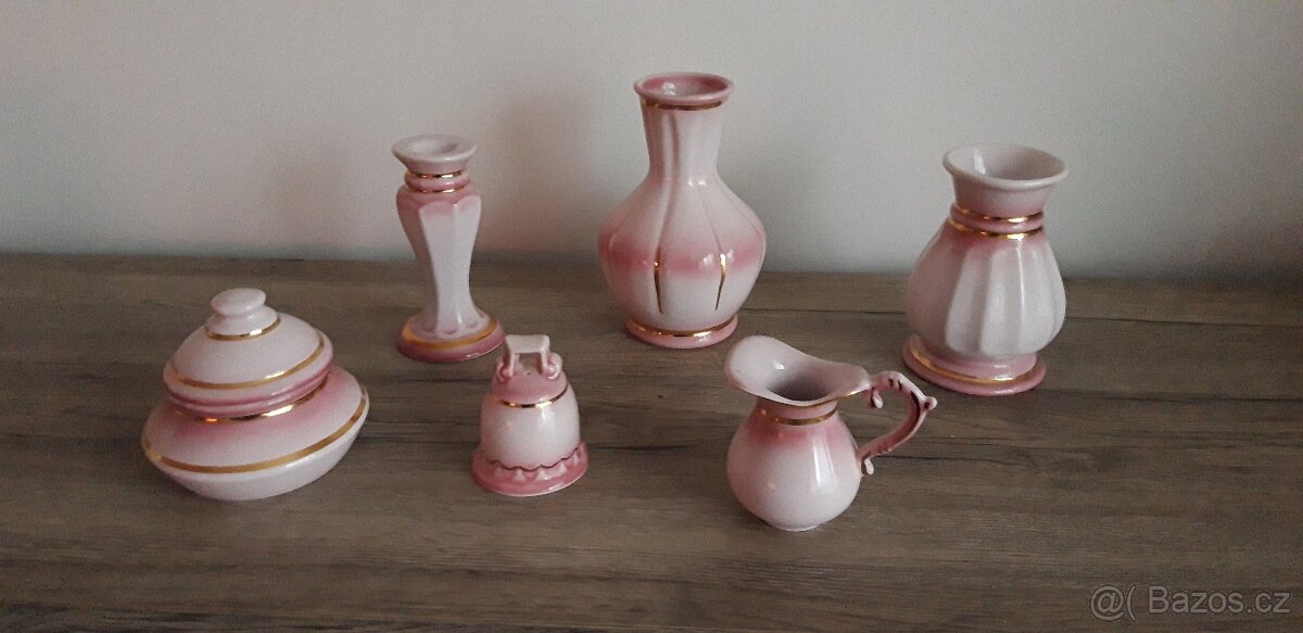 Růžový porcelán