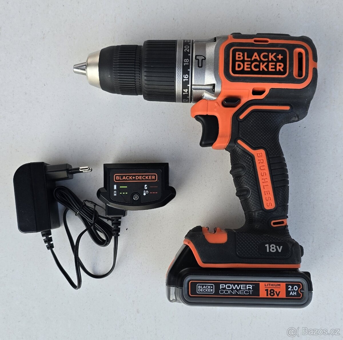 Black&Decker BL188 - aku vrtacka s priklepem NOVÁ