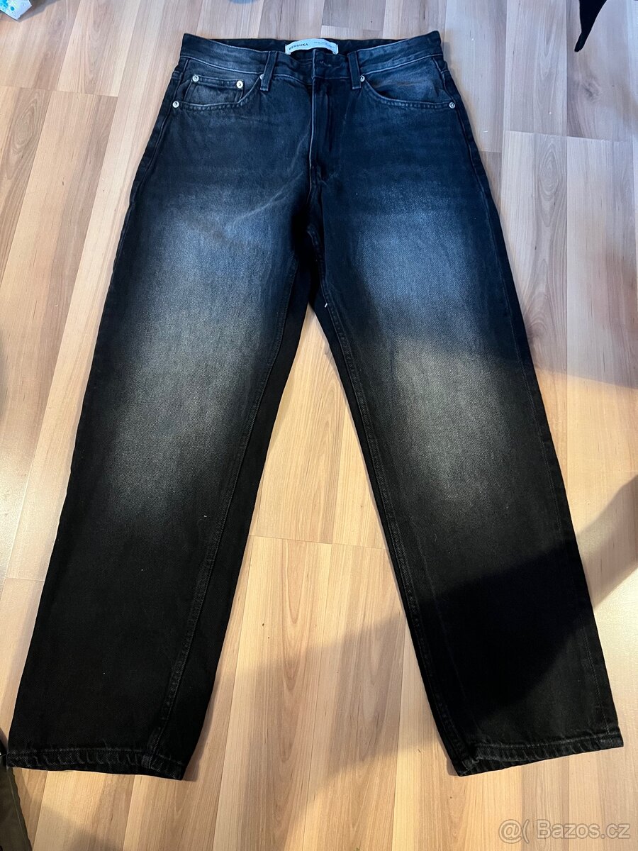 Černé rifle Bershka