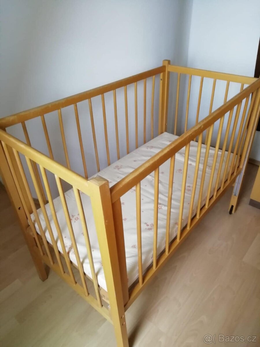 Dětská postýlka