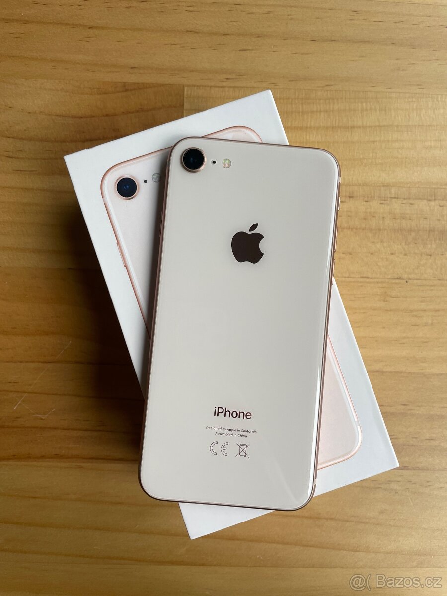 iPhone 8 zlatý, 64GB