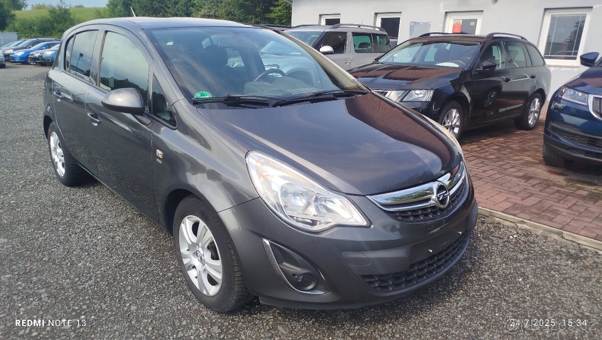 Opel Corsa D 1.4 16v 2011. Val Mez