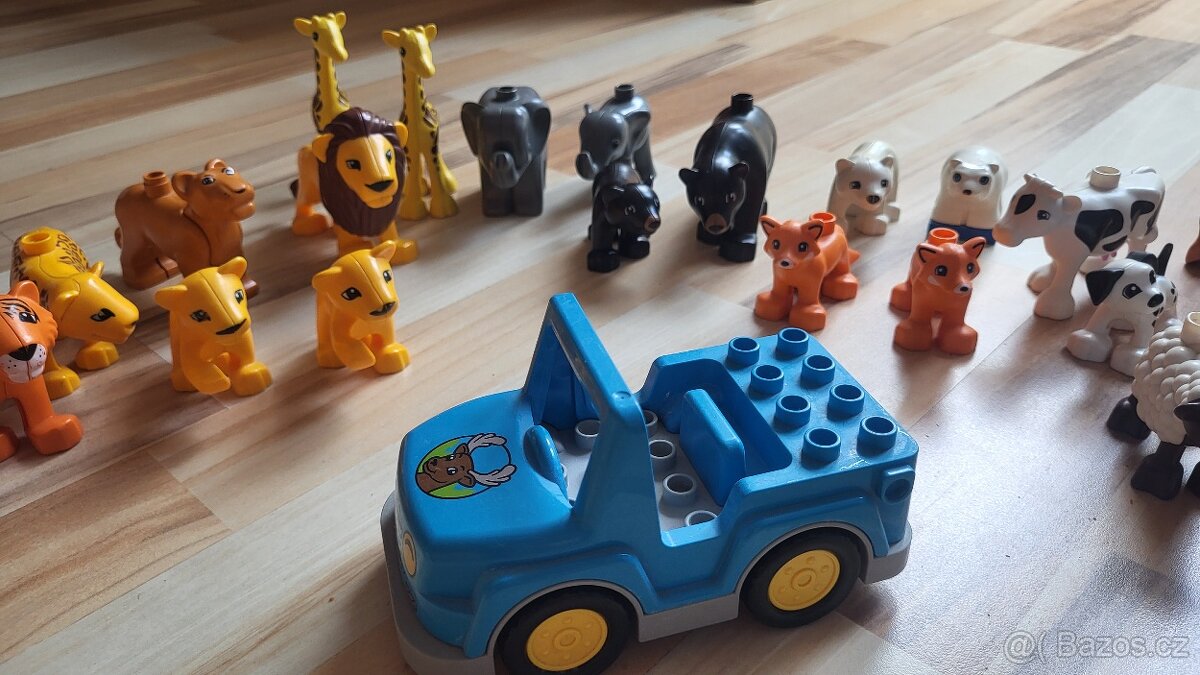 Lego duplo zvířátka - 32 ks + auto a rýč